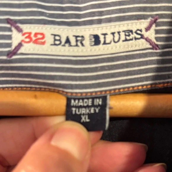 Classic Black Button-Down Shirt for Men - Picture 2 of 3